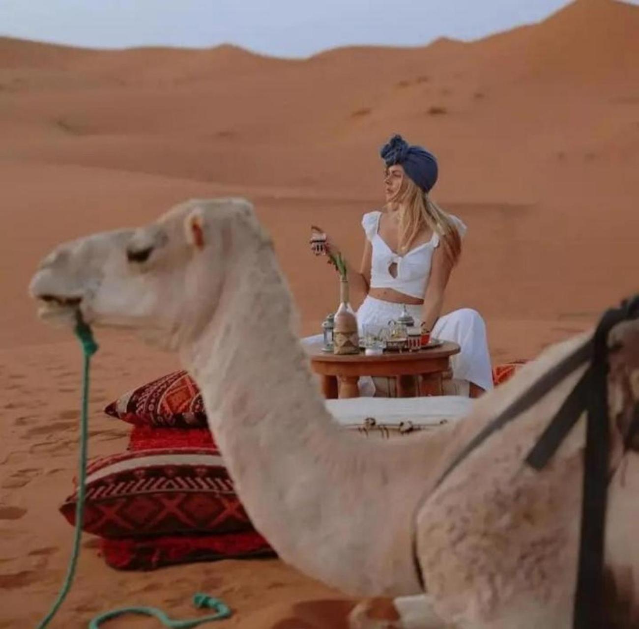 Merzouga Buitenkant foto